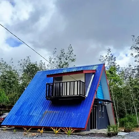 Nour Homestay - Rumah A Kaki Bukit Exterior photo